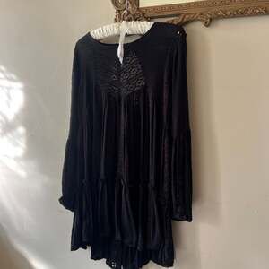 Free People Black Kiss Kiss Lace Embroidered Long Sleeve Tunic Top Mini Dress